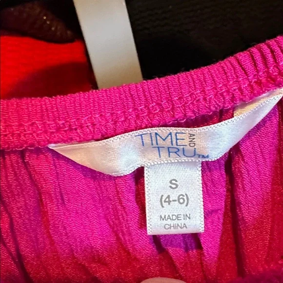 Time and Tru fuchsia off the shoulder elastic waistband hi low maxi dress size S - Picture 2 of 3